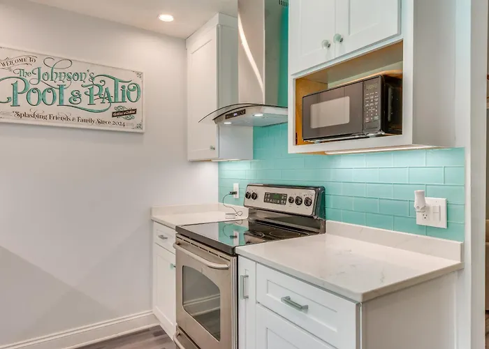 Swim, Golf & Relax! 'kokomo On The Emerald Coast' Holiday home *